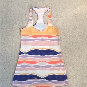 Lululemon cool racer back size 6